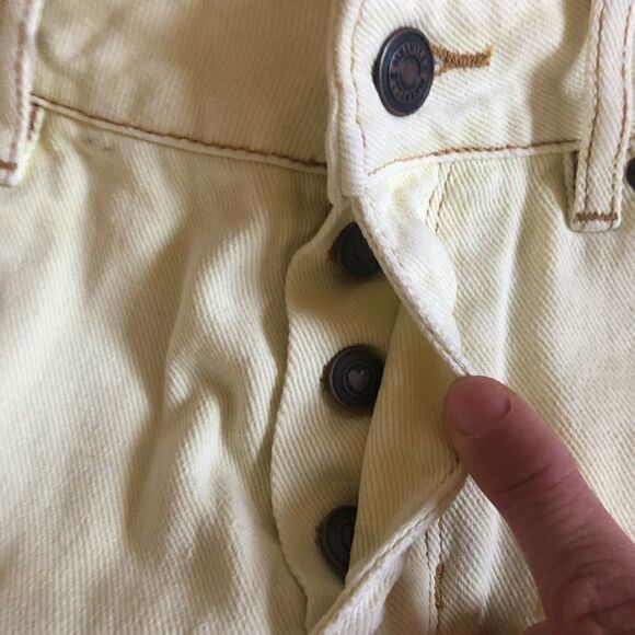 BRANDY MELVILLE Hi-Waisted Distressed Denim Shorts - Picture 3 of 7